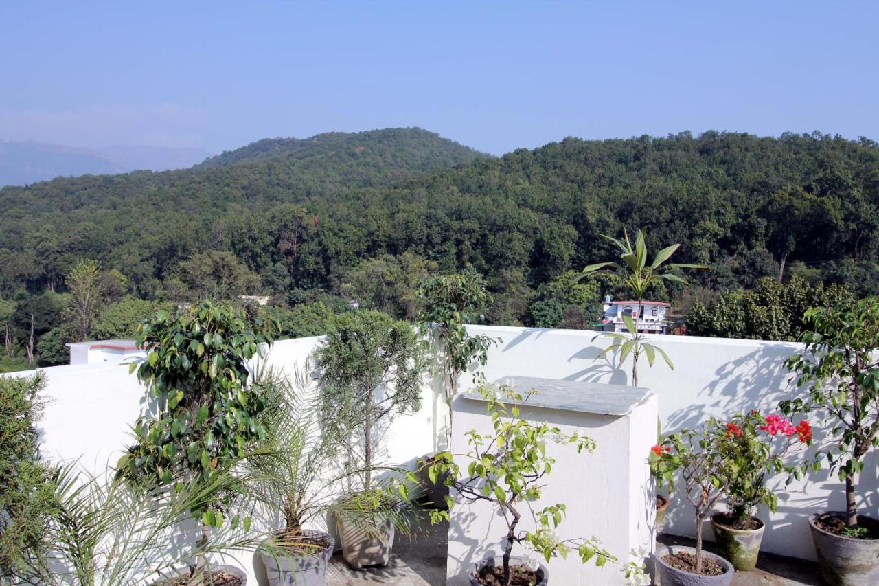 Hotel Forest Avenue - Best Luxury Hotel In דהראדון מראה חיצוני תמונה