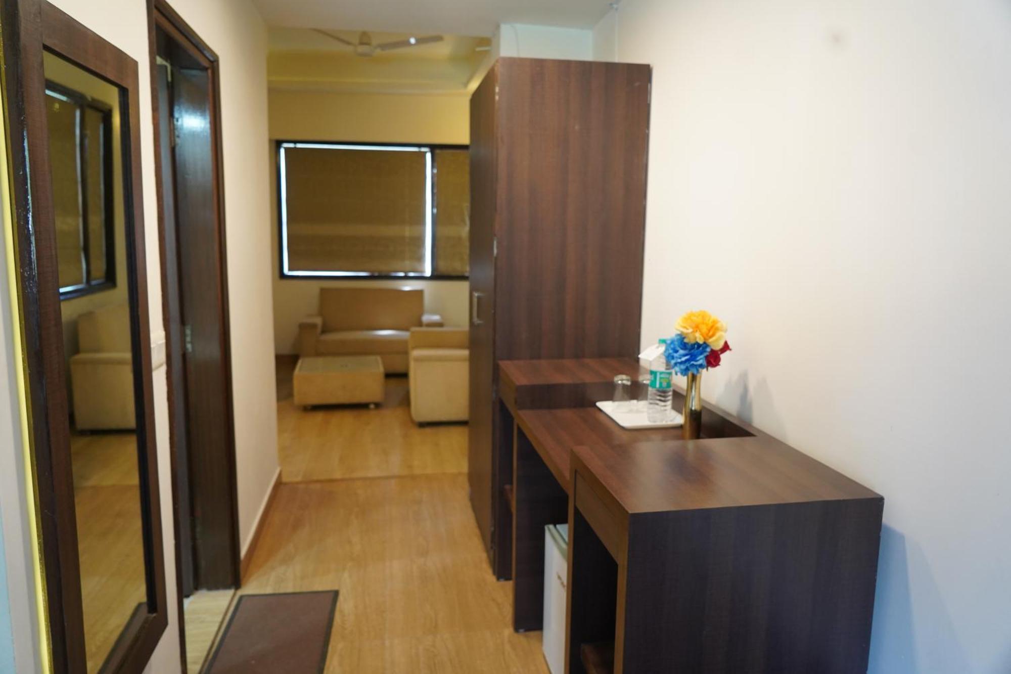 Hotel Forest Avenue - Best Luxury Hotel In דהראדון מראה חיצוני תמונה